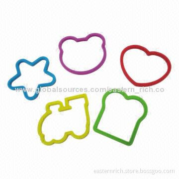 Silicone egg former, various colors are available